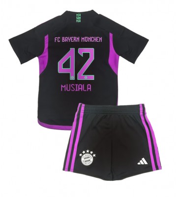 Bayern Munich Jamal Musiala #42 Koszulka Wyjazdowych Dziecięca 2023-24 Krótki Rękaw (+ Krótkie spodenki)